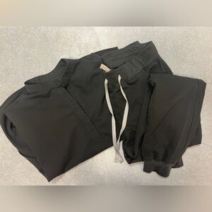 Figs black scrub set